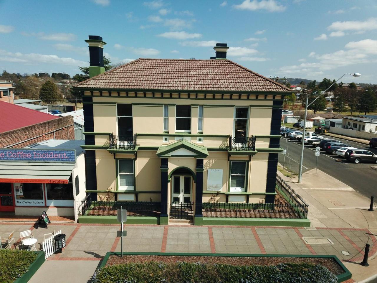 The Bank Guesthouse Glen Innes Exteriör bild